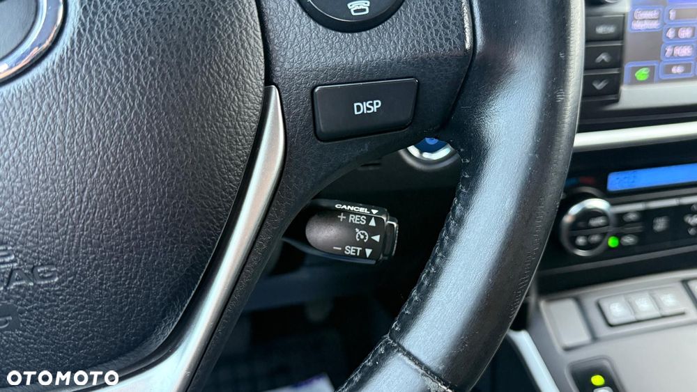 Toyota Auris 1.8 HSD Luna - 25