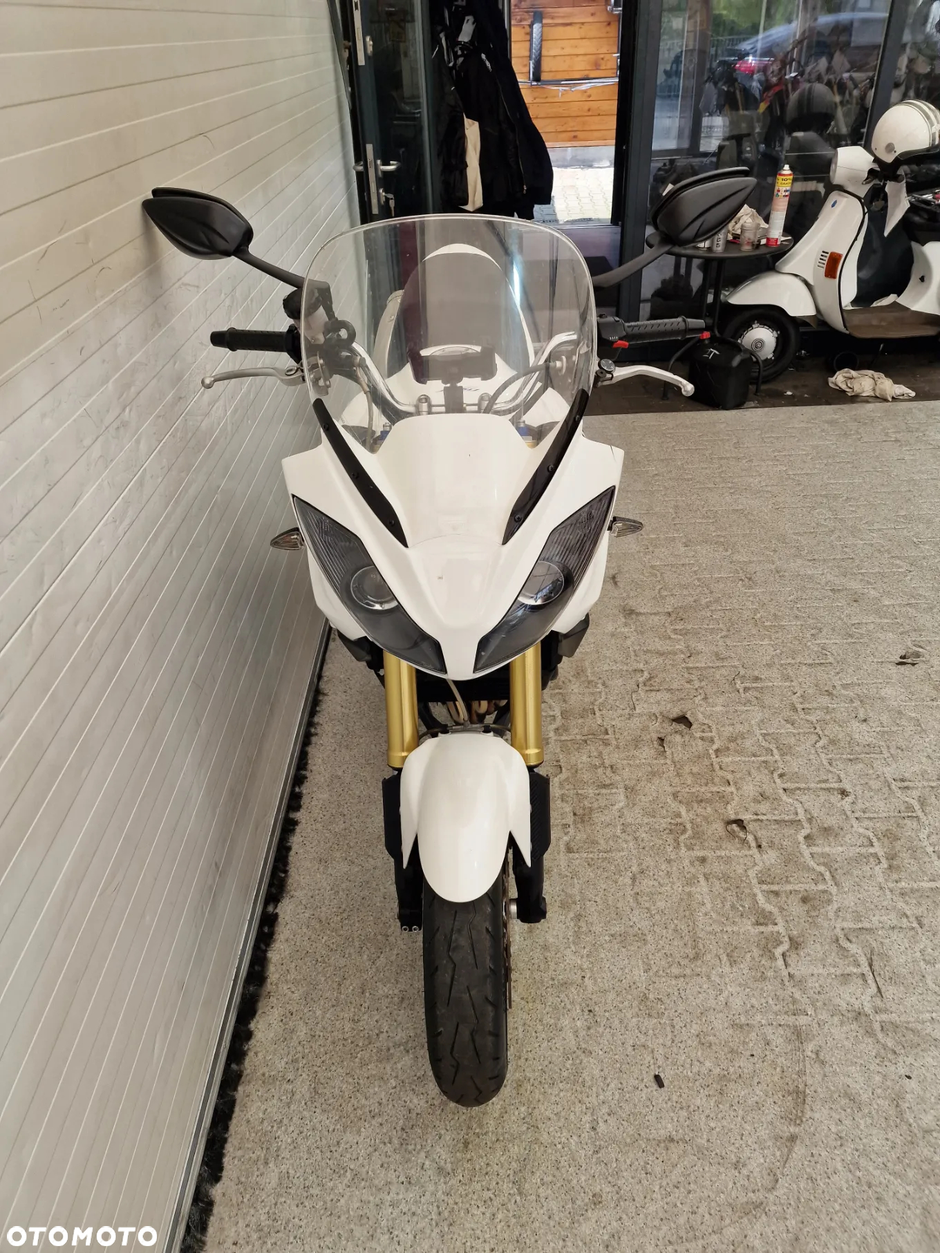 Triumph Tiger - 15