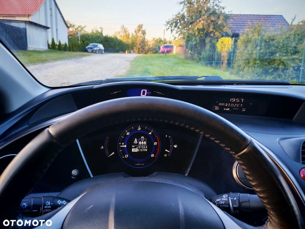 Honda Civic 2.2i-CTDi Comfort - 2