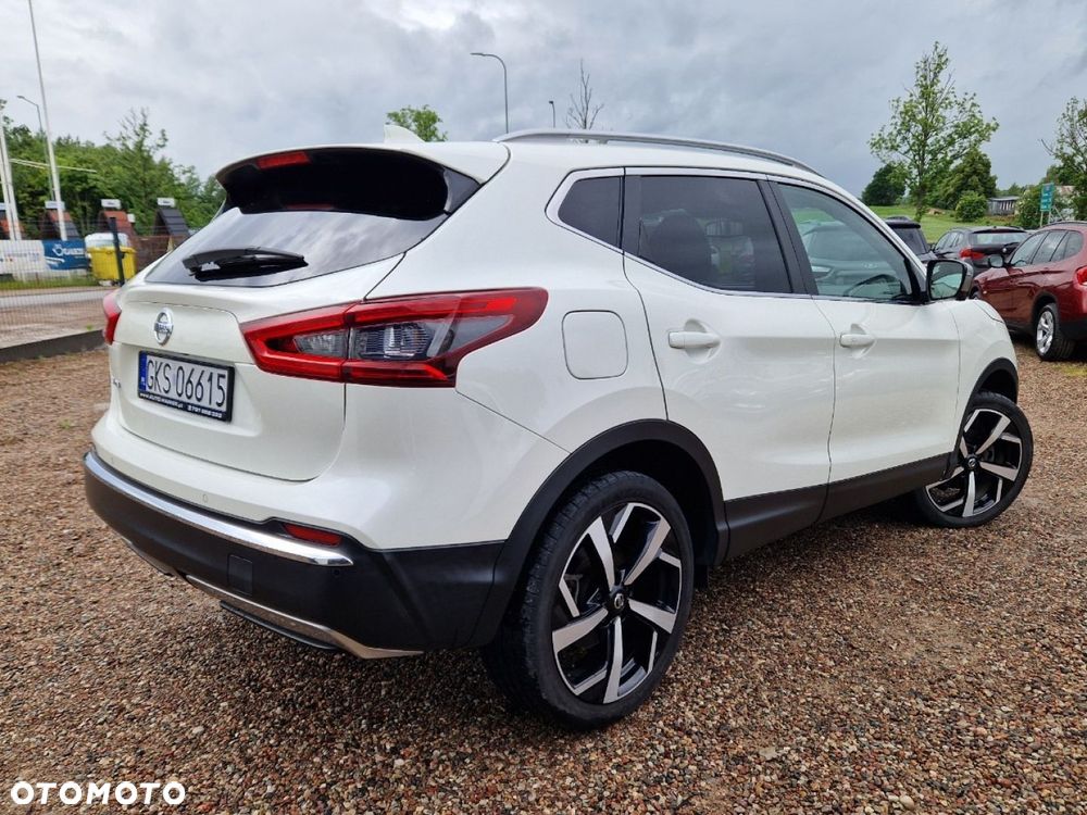 Nissan Qashqai - 2