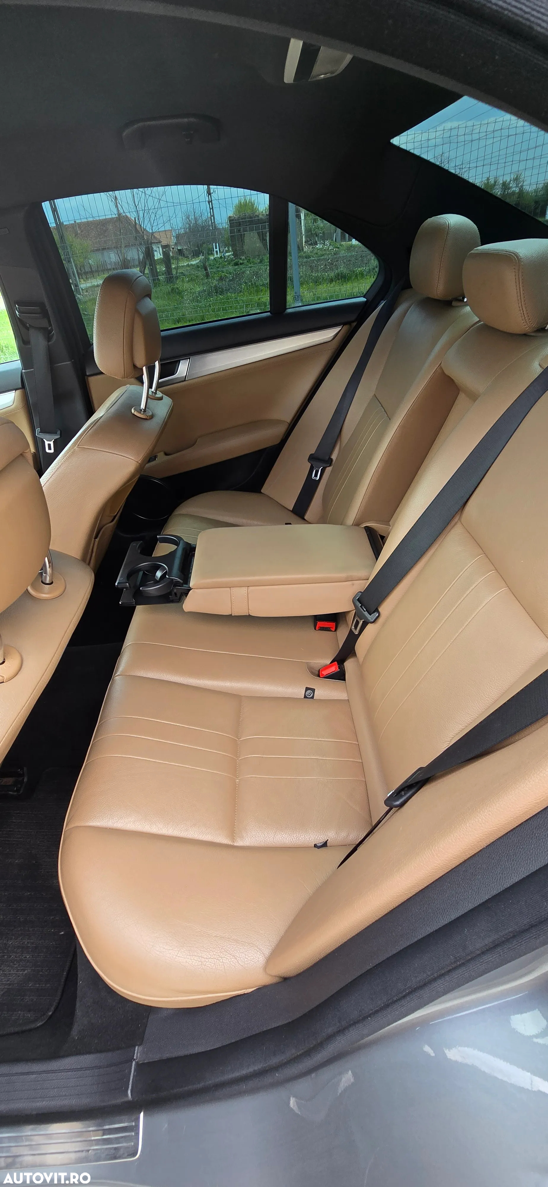 Mercedes-Benz C 250 (BlueTEC) d 4Matic 7G-TRONIC AMG Line - 11