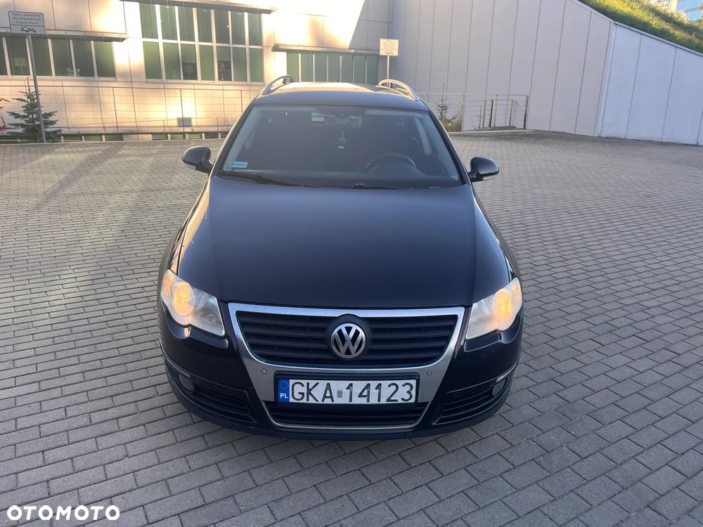 Volkswagen Passat - 5