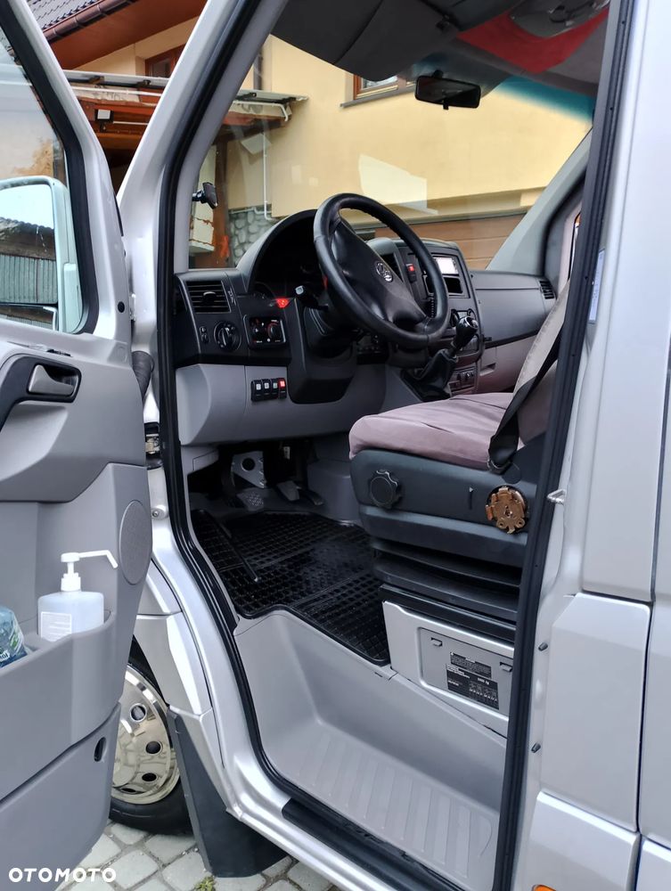 Volkswagen CRAFTER - 11