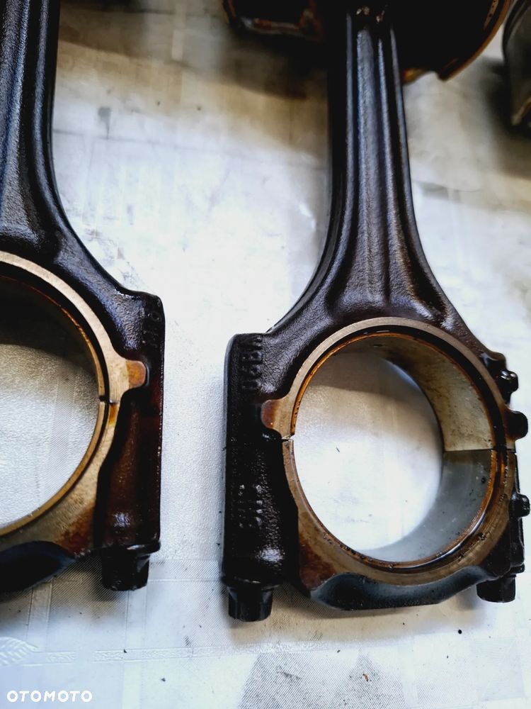 Tłok Korbowód Silnika 2.0 FSI 82L82 82,465 06BA Audi VW Seat Skoda - 3