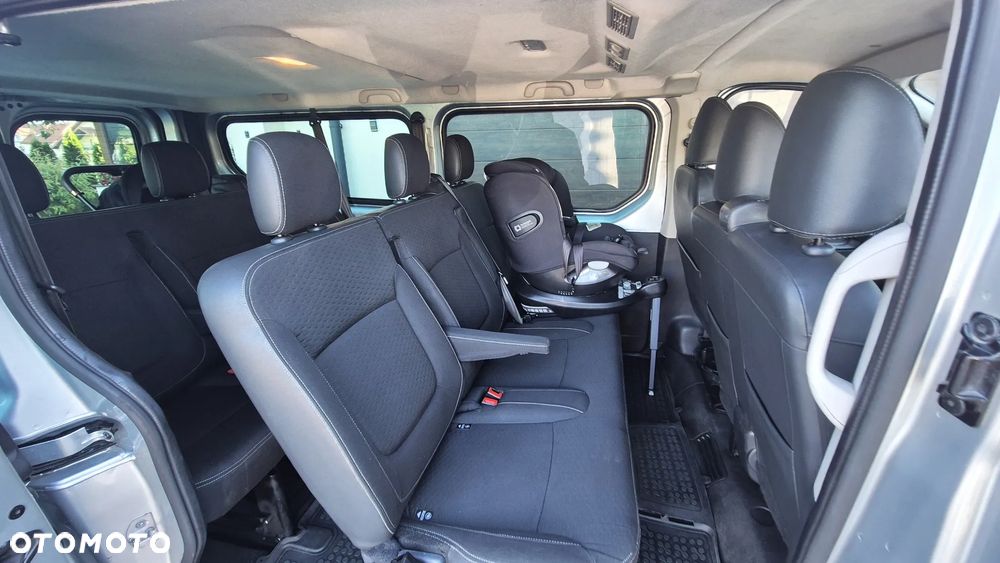 Opel Vivaro L2H1 2,9t Elegance Business - 8