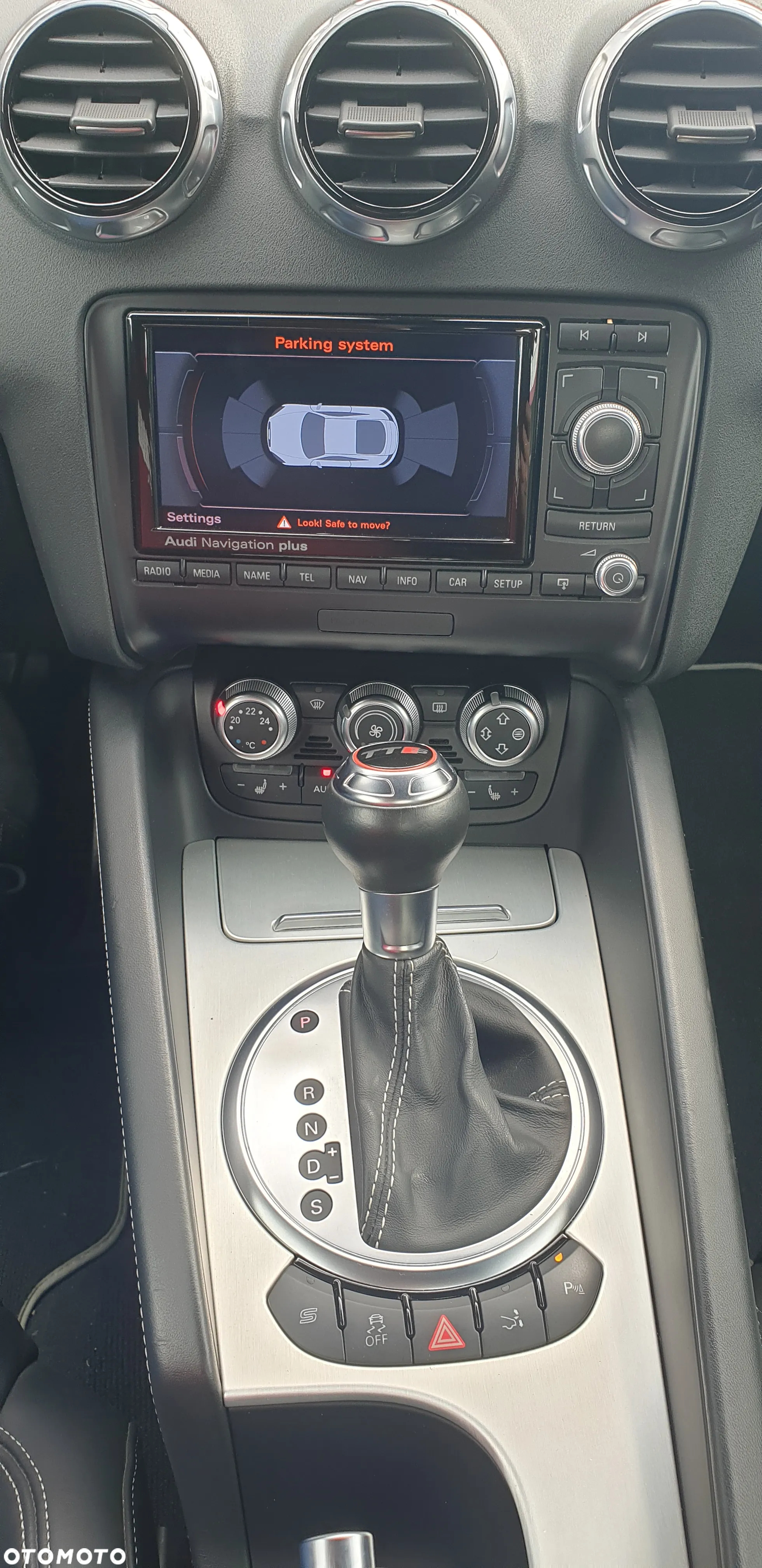 Audi TT S Coupé - 31