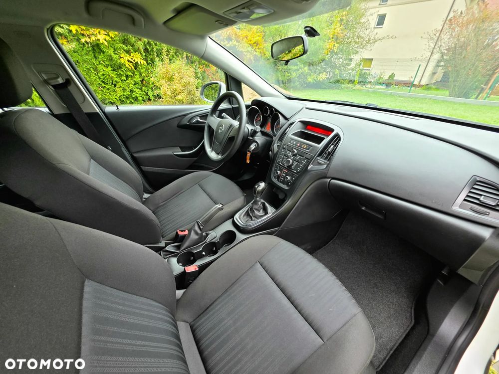 Opel Astra 1.4 Selection - 11