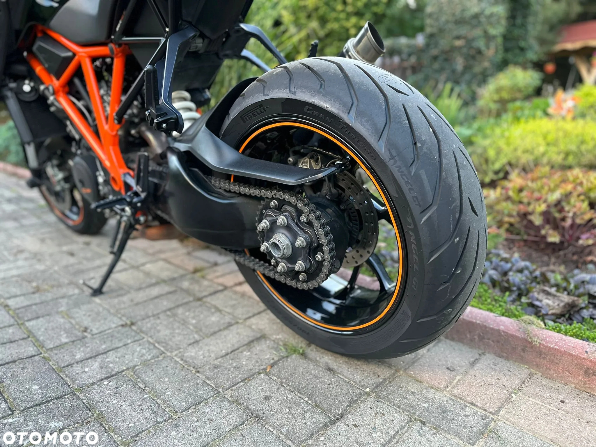KTM Super Duke - 24