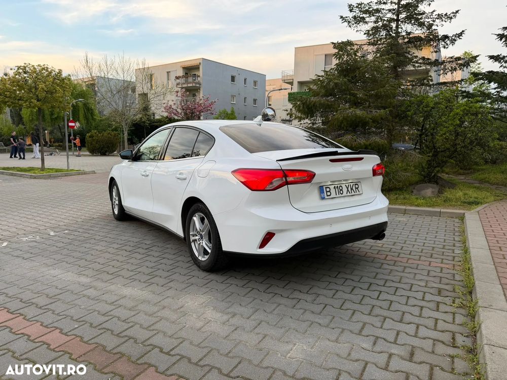 Ford Focus 1.5 EcoBlue Titanium Business - 3