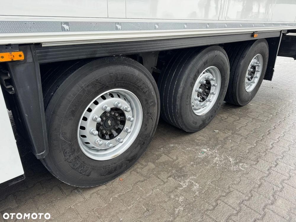 Schmitz Cargobull Multitemp. ,Doppelstock, Do farmacji,Thermo King SLXi Spectrum - 25