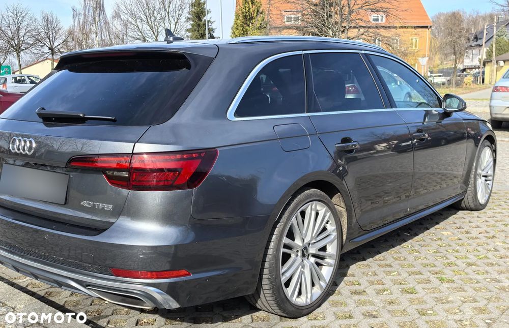 Audi A4 Avant 40 TFSI S tronic S line - 8