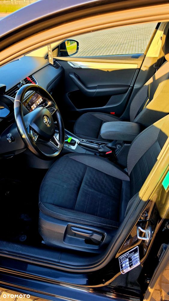 Skoda Octavia 1.6 TDI Ambition DSG - 9