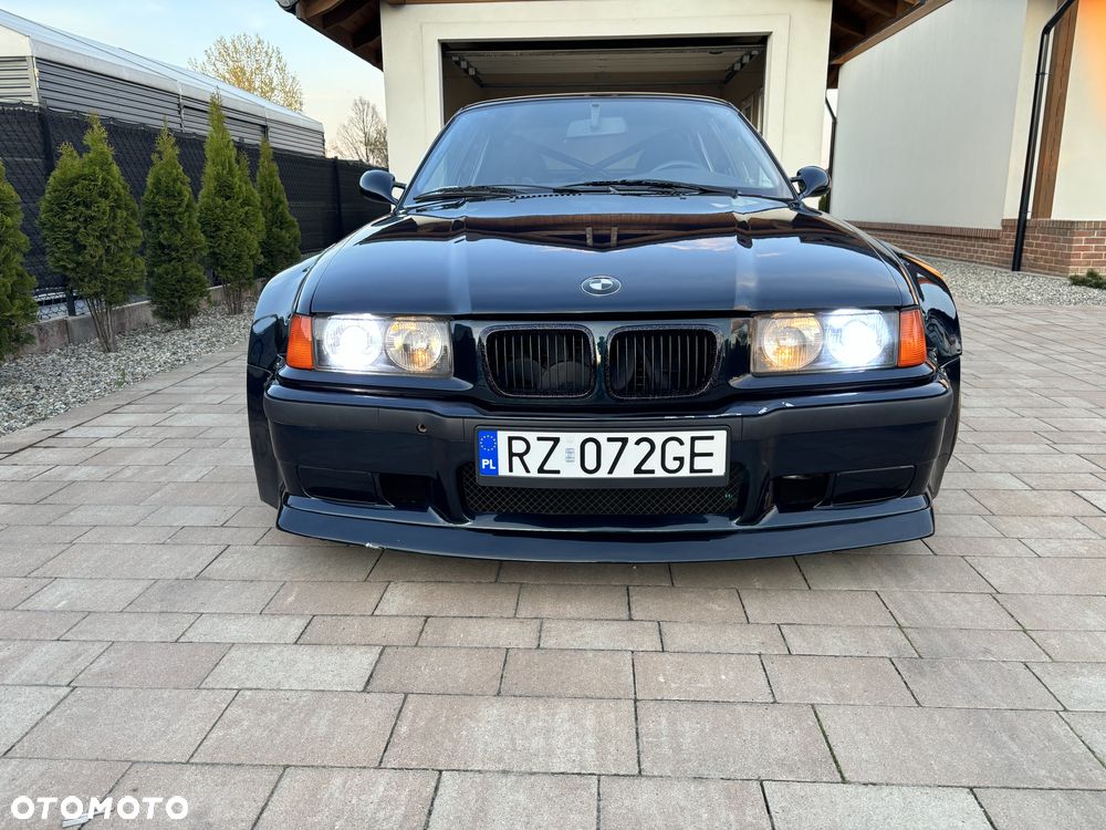 BMW Seria 3 328i - 8