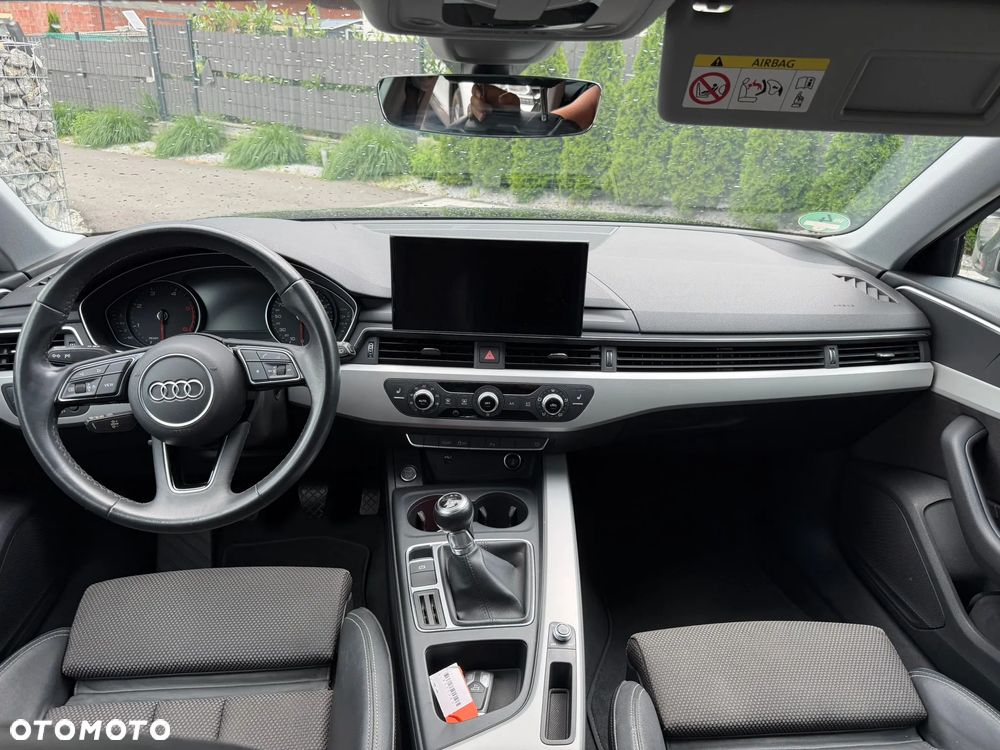 Audi A4 Avant 2.0 TDI ultra DPF Ambiente - 2