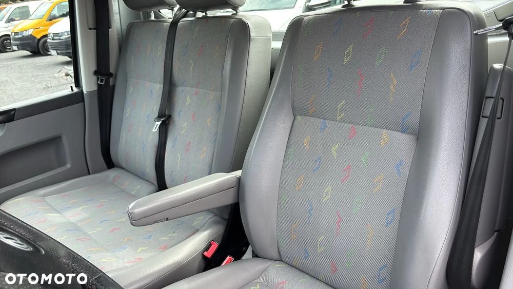 Volkswagen Transporter T5 - 14