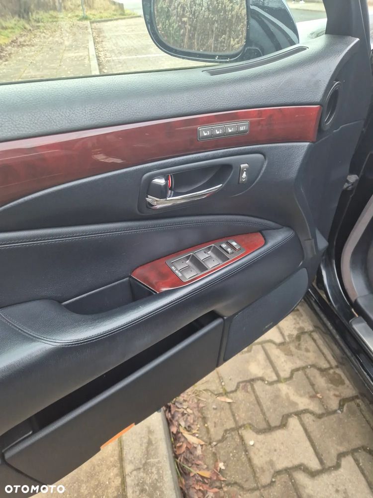 Lexus LS 460 Ambience Line + Impression Line - 14