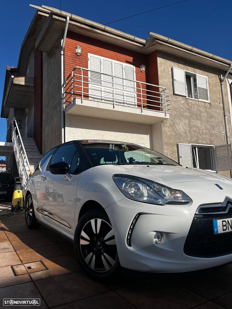 Citroën DS3 1.6 HDi Airdream So Chic - 3