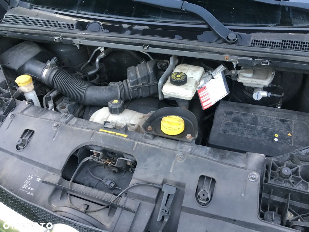 Opel VIVARO - 15