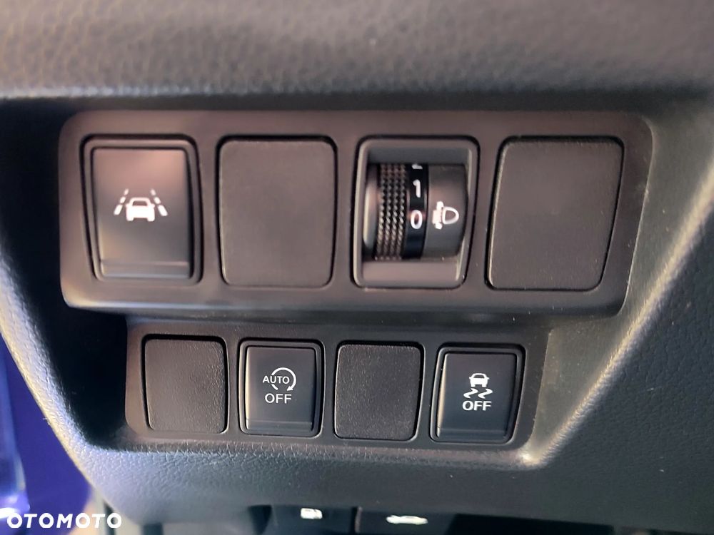 Nissan Qashqai - 15