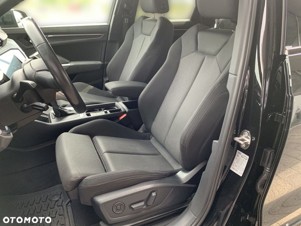 Audi Q3 - 12