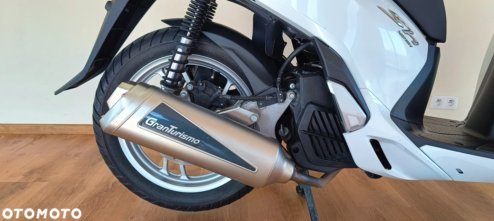 Honda SH - 9