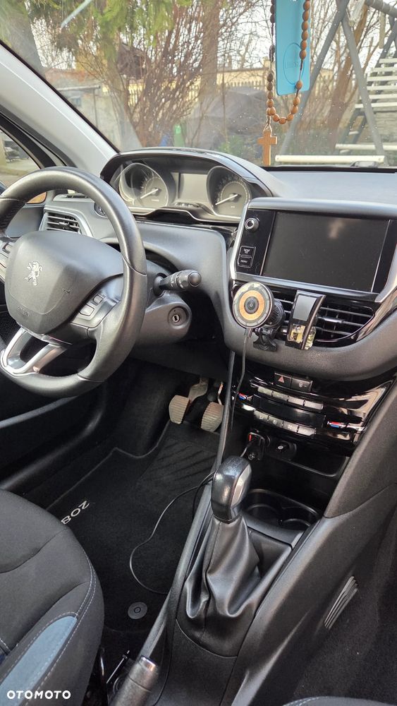 Peugeot 208 82 VTI Allure - 10