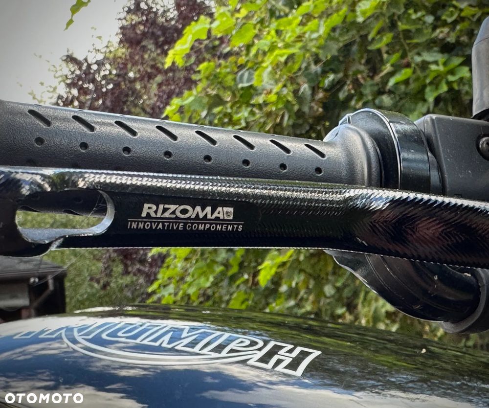 Triumph Speed Triple - 12