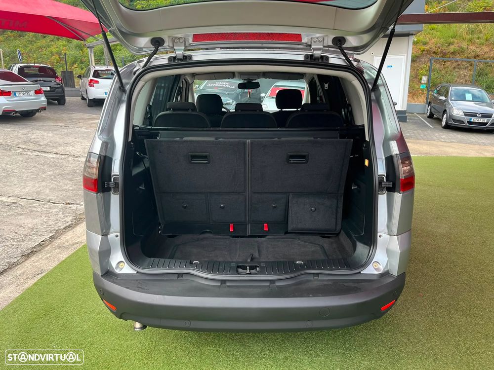 Ford S-Max 1.8 TDCi Titanium 7L - 5