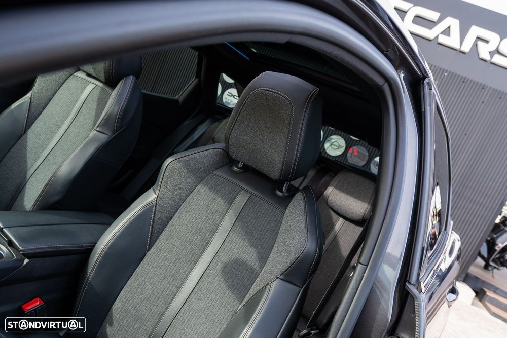 Peugeot 3008 1.5 BlueHDi GT Line EAT8 - 11