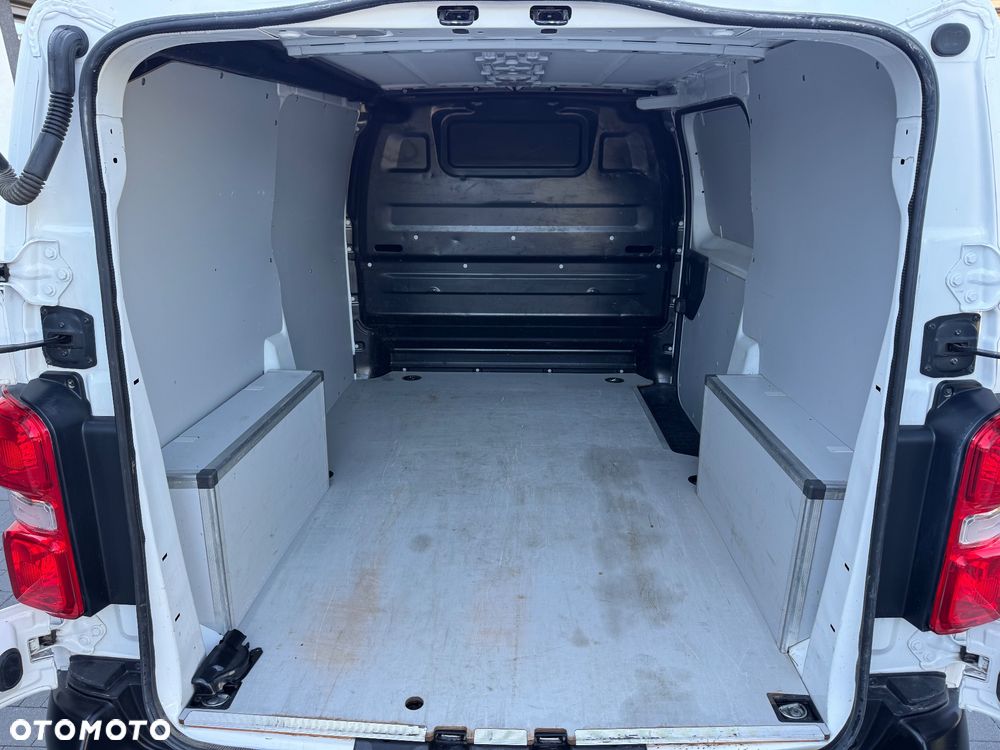 Peugeot Expert Jumpy Scudo Proace - 33