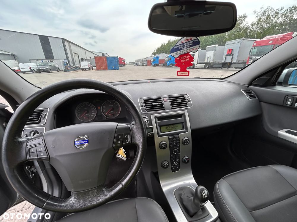 Volvo V50 - 3