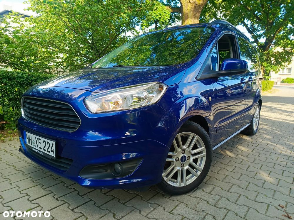 Ford Tourneo Courier 1.0 EcoBoost Titanium - 1
