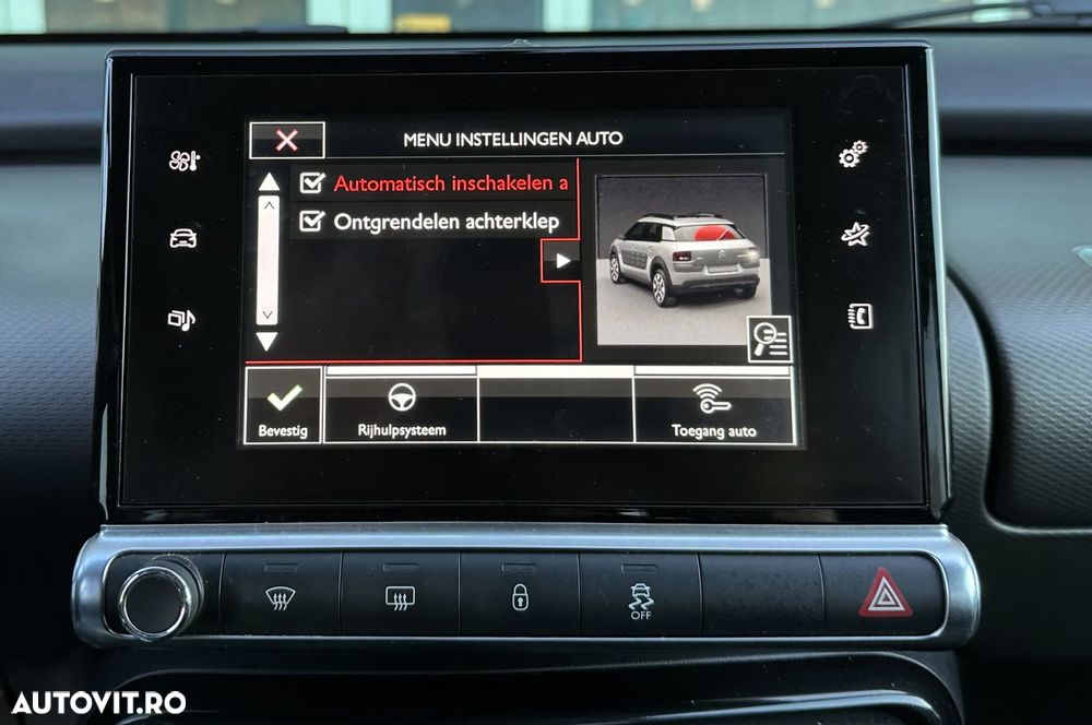 Citroën C4 Cactus - 18