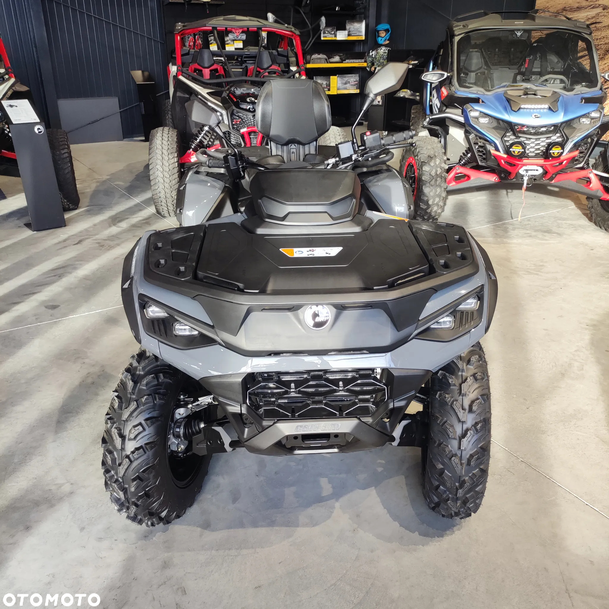 Can-Am Outlander Max - 6