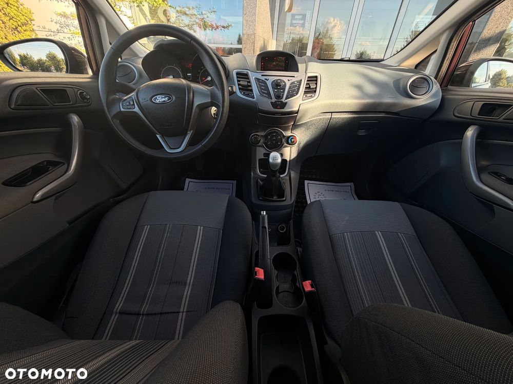 Ford Fiesta - 9