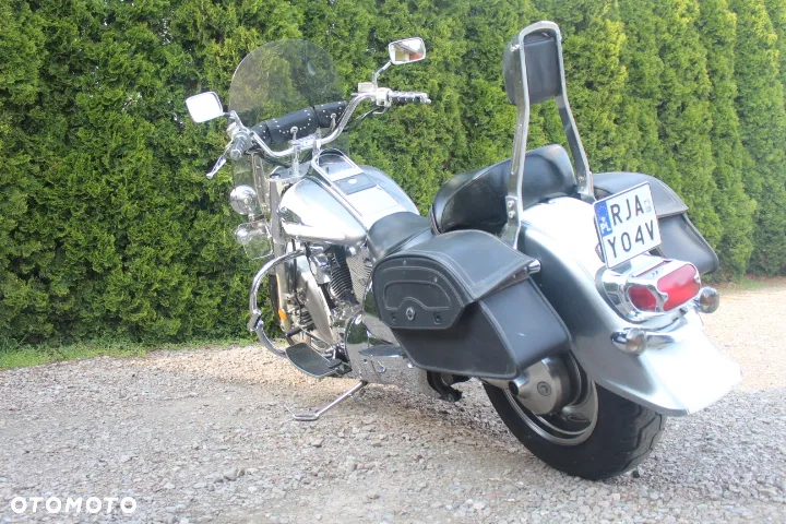 Suzuki VL 1500 Intruder LC - Boulevard C90 - 14