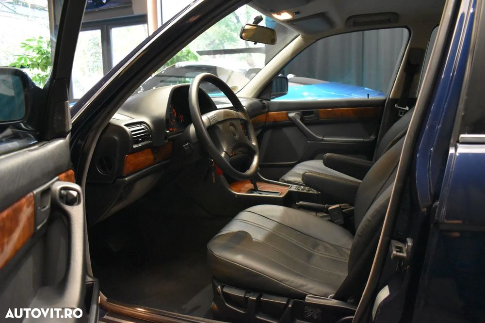 BMW Seria 7 - 8