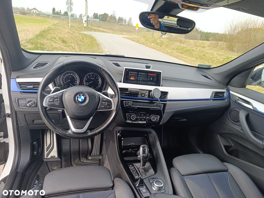BMW X1 xDrive20i GPF Advantage sport - 6