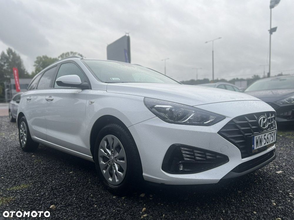 Hyundai i30 1.6 D Classic + - 3
