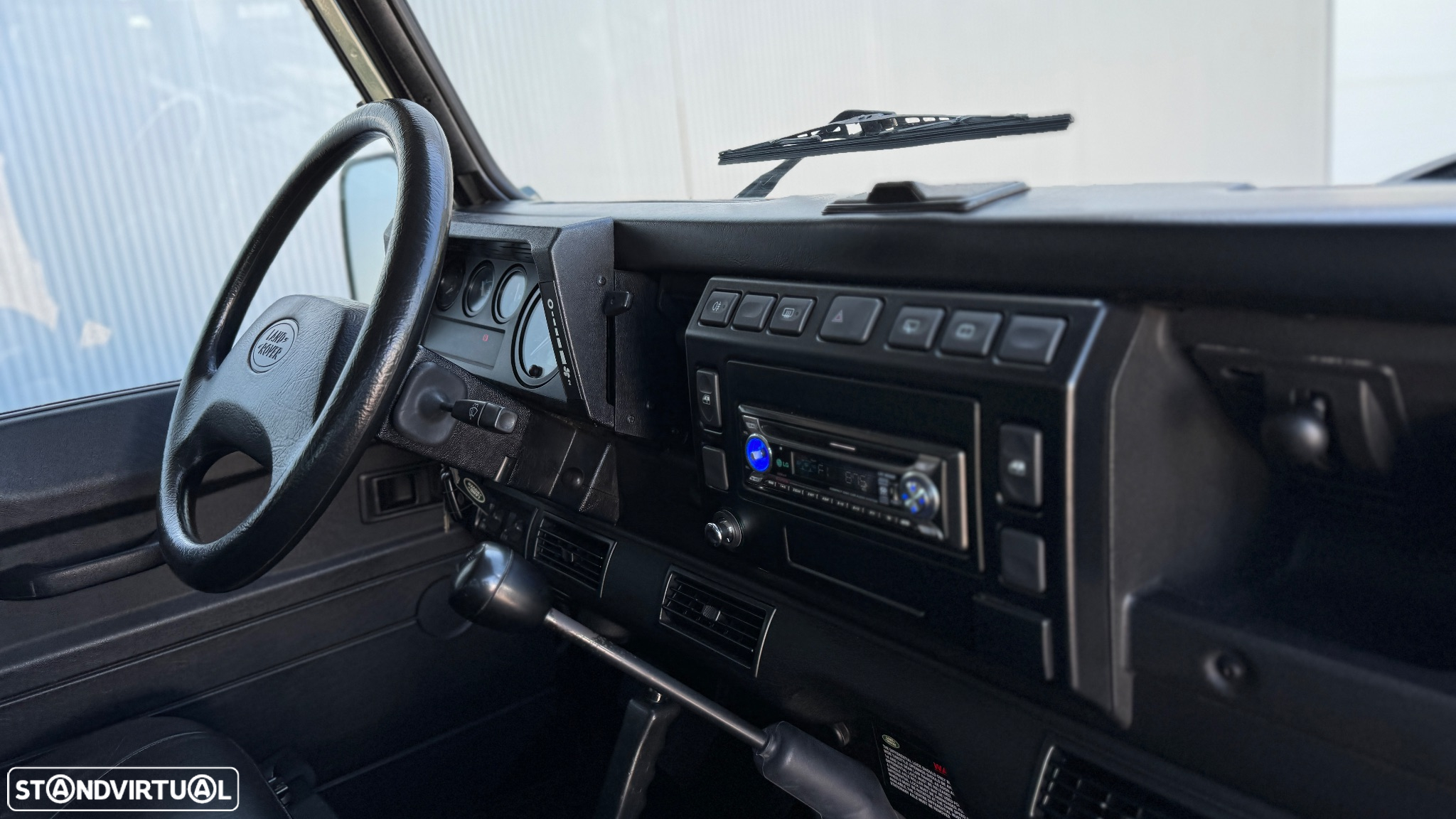 Land Rover Defender 90 SW 2.5 Td5 SE - 48