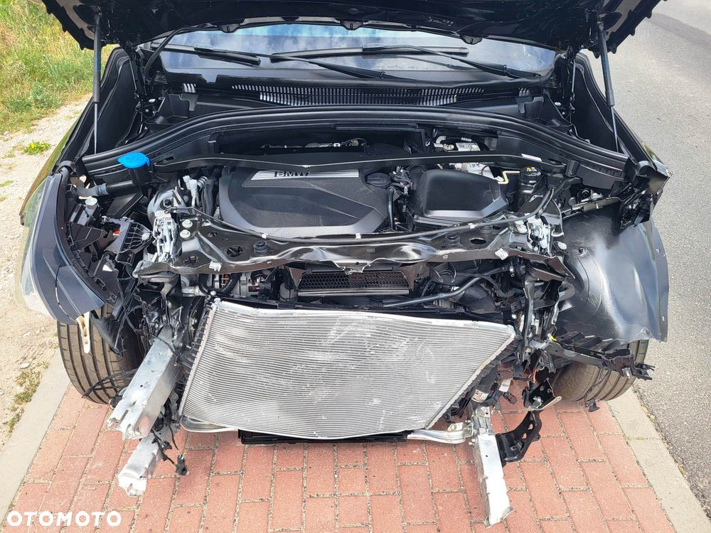 BMW X1 sDrive18d sport - 8