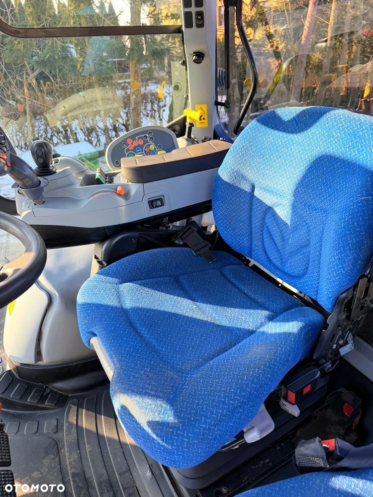 New Holland T7.200 - 19
