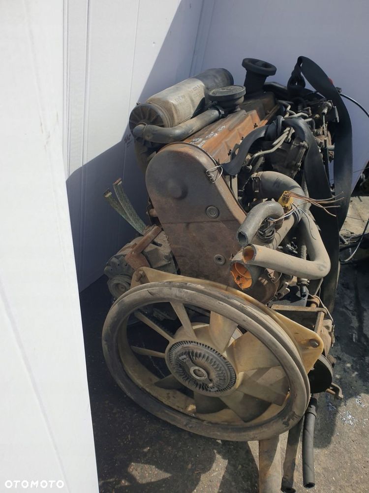 SILNIK SŁUPEK KOMPLETNY VW LT 28 2.4 DIESEL 75 KM - 6