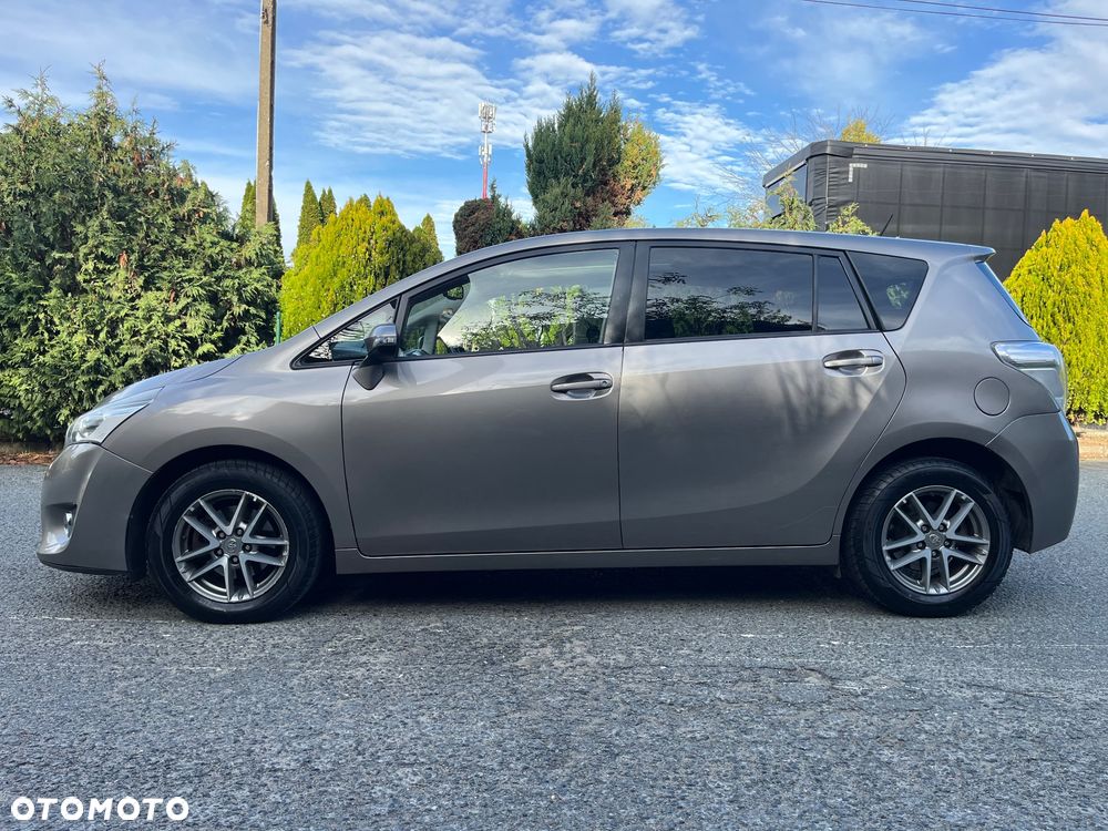 Toyota Verso 1.6 D-4D Prestige 7os - 16