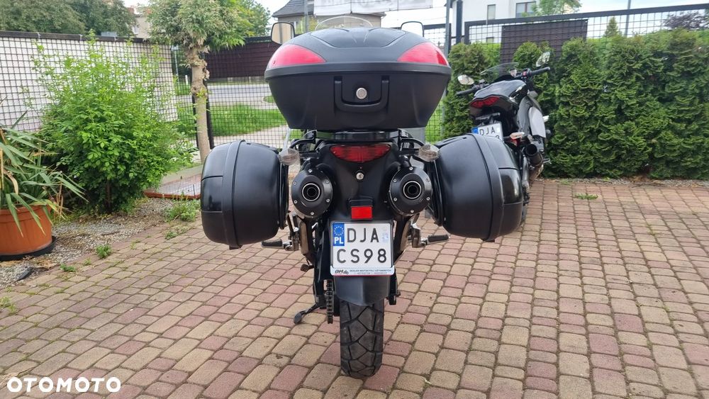 Suzuki V-STROM - 7
