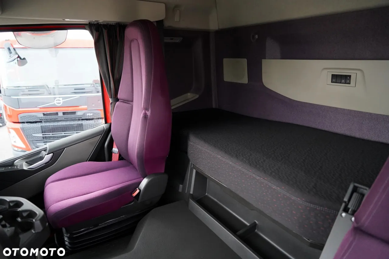 Volvo FM 430 / PEŁNY ADR / WAGA: 6 800 KG / NISKA KABINA / 2022 ROK / PO ZŁOTYM KONTRAKCIE SERWISOWYM / - 23