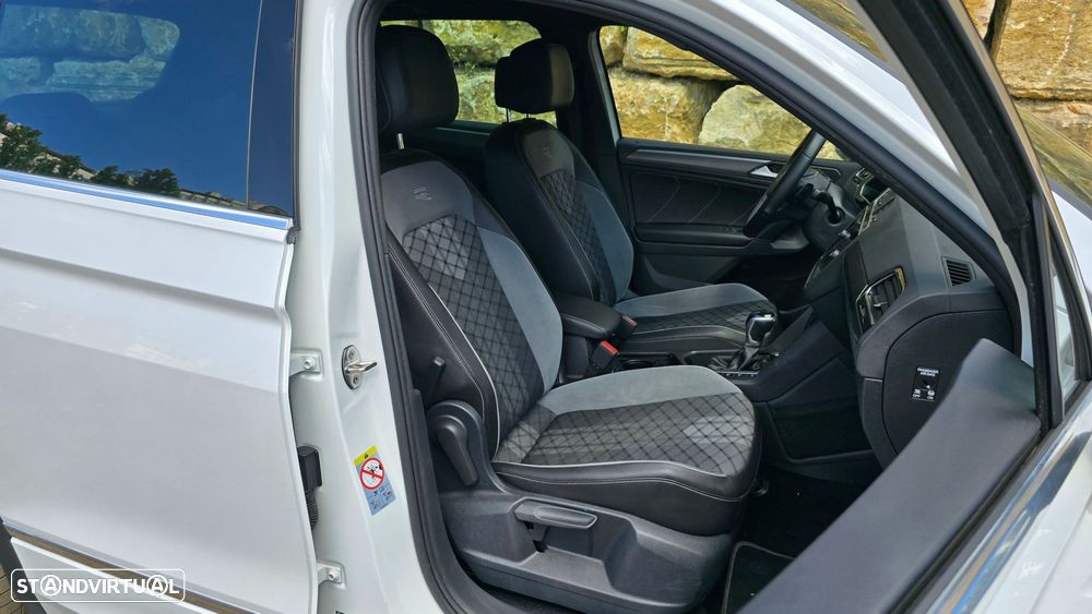 VW Tiguan 1.4 TSI eHybrid R-Line DSG - 46