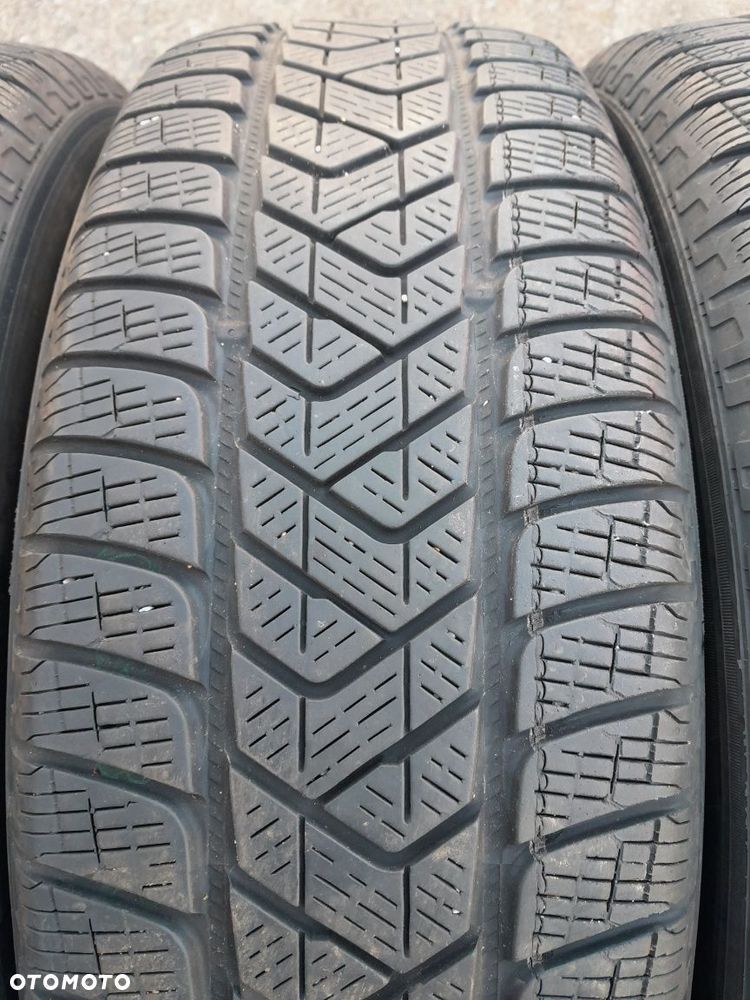 215/65R17 99H PIRELLI , komplet opon zimowych. - 4