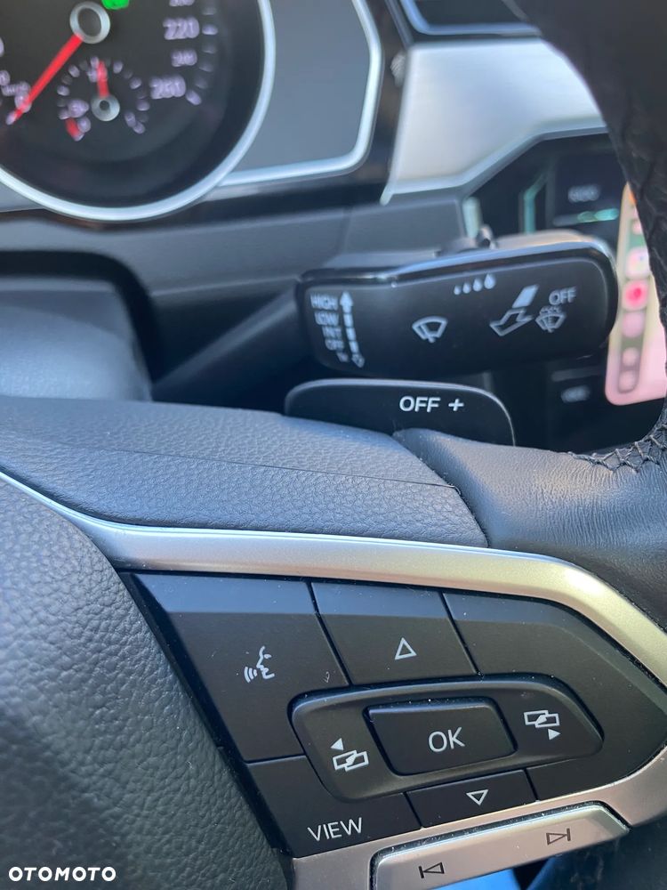Volkswagen Passat 2.0 TSI Elegance DSG - 8