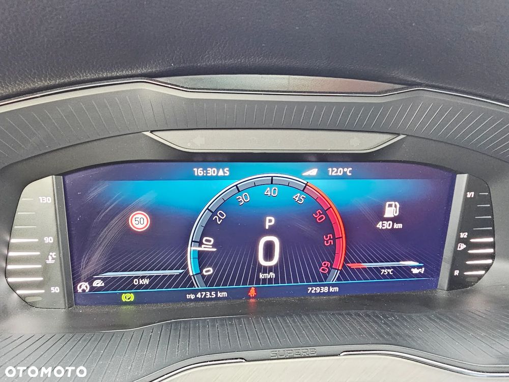 Skoda Superb 2.0 TDI SCR 4x4 L&K DSG - 16